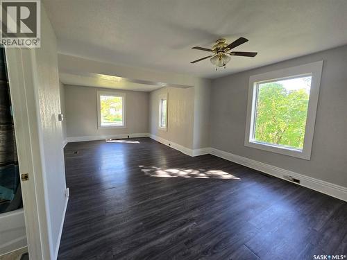 328 6Th Avenue, Broadview, SK 