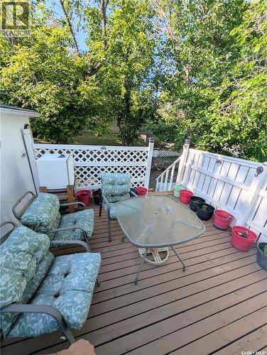 309 6Th Avenue Nw, Swift Current, SK - Outdoor