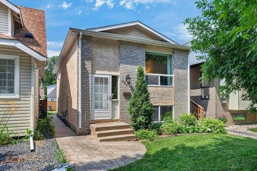 224 Hampton Street, Winnipeg, MB - Outdoor With Facade
