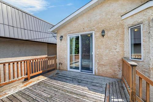 224 Hampton Street, Winnipeg, MB - Outdoor With Deck Patio Veranda With Exterior