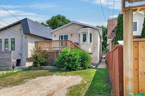 224 Hampton Street, Winnipeg, MB - Outdoor