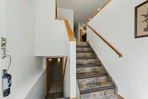 224 Hampton Street, Winnipeg, MB - Indoor Photo Showing Other Room