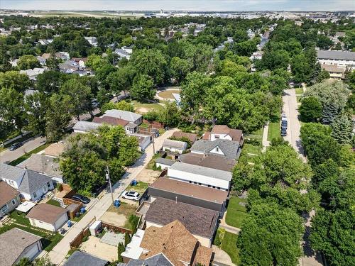 224 Hampton Street, Winnipeg, MB - Outdoor With View