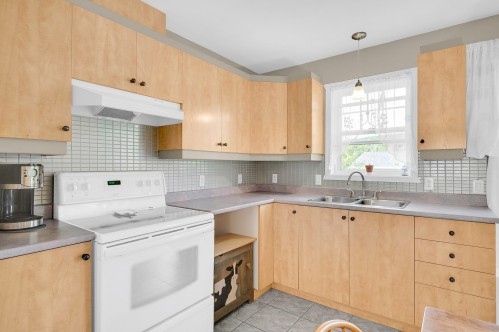 Cuisine - 921 Rue Principale, Prévost, QC - Indoor Photo Showing Kitchen With Double Sink