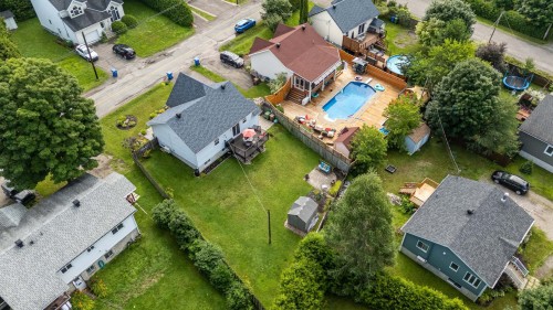 Cour - 921 Rue Principale, Prévost, QC - Outdoor With View