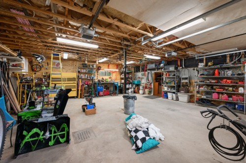 Garage - 1337 Rue Du Continental, Val-David, QC - Indoor