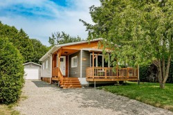 1023 Rue Favreau Sherbrooke (Brompton/Rock Forest/Saint-Élie/Deauville), QC J1N 2M1