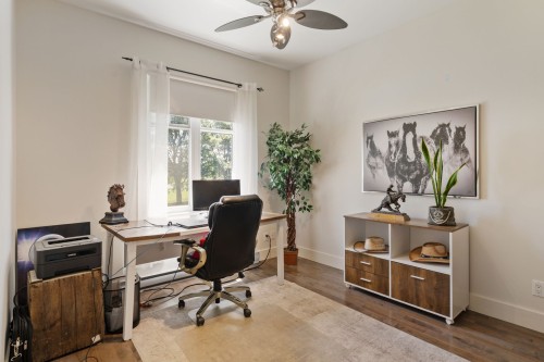 Chambre à coucher - 138 Ch. Viens, Saint-Alphonse-De-Granby, QC - Indoor Photo Showing Office