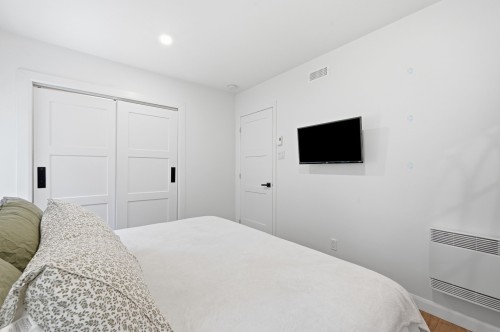 Chambre à coucher principale - 932 Rue Lanoie, Upton, QC - Indoor Photo Showing Bedroom