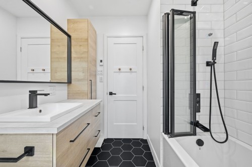 Salle de bains - 932 Rue Lanoie, Upton, QC - Indoor Photo Showing Bathroom