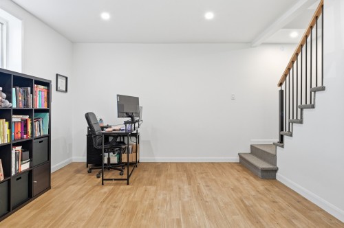 Salle familiale - 932 Rue Lanoie, Upton, QC - Indoor Photo Showing Other Room