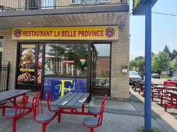 1356 Rue Jarry E.  Montréal (Villeray/Saint-Michel/Parc-Extension), QC H2E 1A5