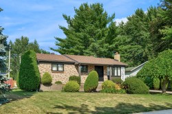385 Rue Auger  Beloeil, QC J3G 2R6