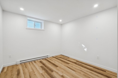 Chambre à coucher - 385 Rue Auger, Beloeil, QC - Indoor Photo Showing Other Room