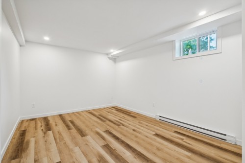 Chambre à coucher - 385 Rue Auger, Beloeil, QC - Indoor Photo Showing Other Room