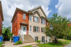 6967 Rue du Chardonneret Brossard, QC J4Z 0A6