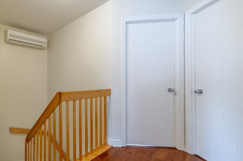 Hall d'entrée/Vestibule - 6967 Rue Du Chardonneret, Brossard, QC - Indoor Photo Showing Other Room