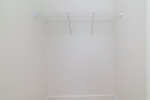 Penderie (Walk-in) - 5106-1245 Rue De Bleury, Montréal (Ville-Marie), QC - Indoor With Storage