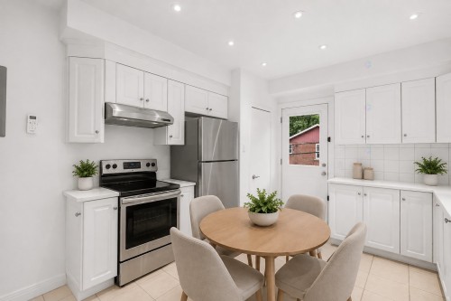 Kitchen - 7463 Rue Ostell-Crescent, Montréal (Côte-Des-Neiges/Notre-Dame-De-Grâce), QC - Indoor