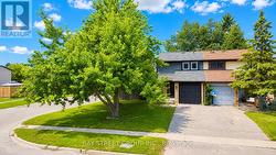 245 BROWNING TRAIL Barrie, ON L4N 5C9