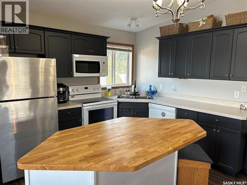 3830 First Point Beach Drive, Wakaw Lake, SK - Indoor Photo Showing Kitchen