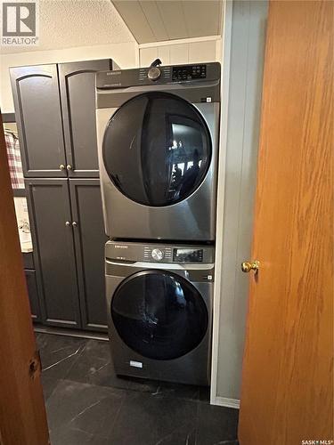 3830 First Point Beach Drive, Wakaw Lake, SK - Indoor Photo Showing Laundry Room