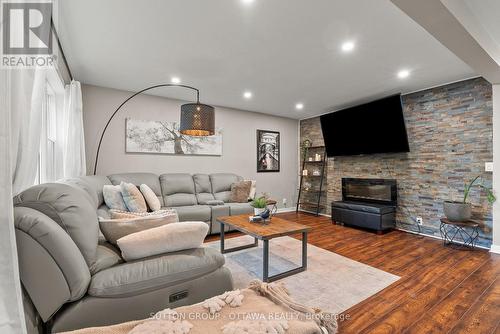 409 Blake Boulevard, Ottawa, ON - Indoor Photo Showing Living Room With Fireplace