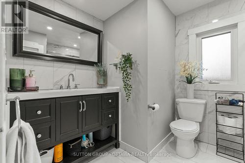 409 Blake Boulevard, Ottawa, ON - Indoor Photo Showing Bathroom