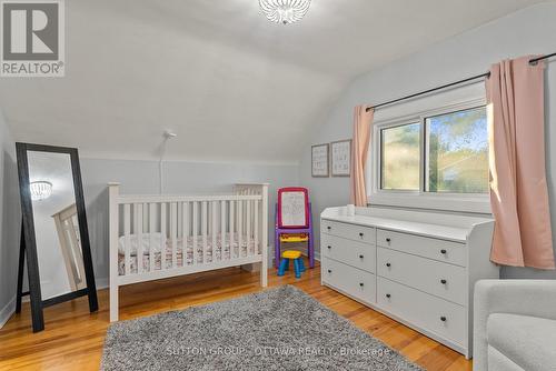 409 Blake Boulevard, Ottawa, ON - Indoor Photo Showing Bedroom
