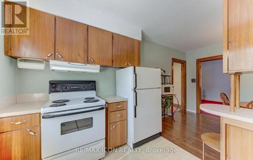 224 Weber Street E, Kitchener, ON - Indoor Photo Showing Kitchen
