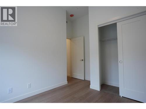 1361 Belaire Avenue, Kelowna, BC - Indoor Photo Showing Other Room