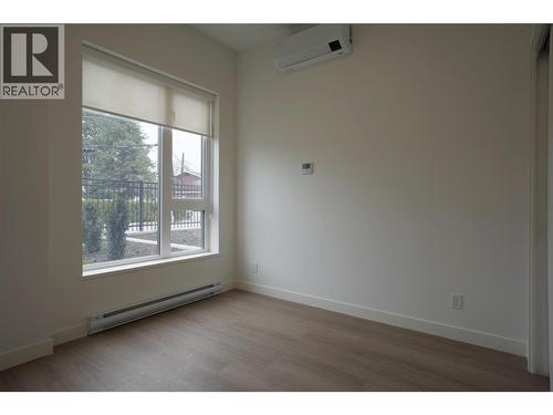 1361 Belaire Avenue, Kelowna, BC - Indoor Photo Showing Other Room