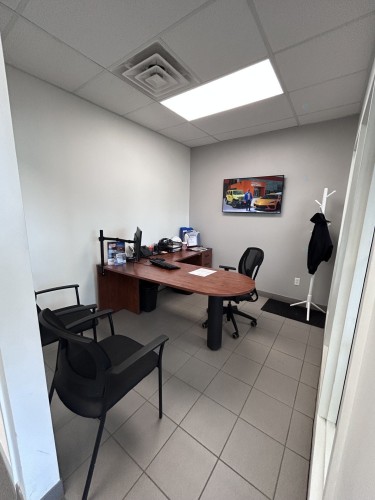 Bureau - 2360 Boul. Du Curé-Labelle, Saint-Jérôme, QC - Indoor Photo Showing Other Room