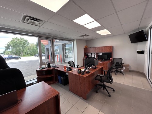 Bureau - 2360 Boul. Du Curé-Labelle, Saint-Jérôme, QC - Indoor Photo Showing Office