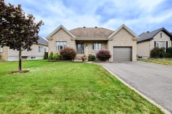 21 Rue des Catalpas  Saint-Philippe, QC J0L 2K0