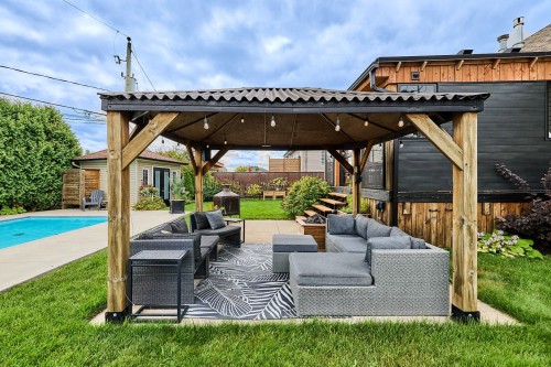 Cour - 21 Rue Des Catalpas, Saint-Philippe, QC - Outdoor With In Ground Pool