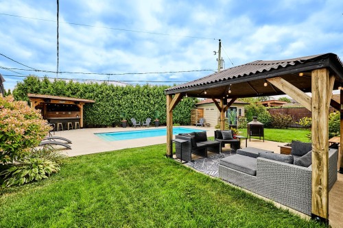 Cour - 21 Rue Des Catalpas, Saint-Philippe, QC - Outdoor With In Ground Pool