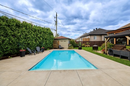 Piscine - 21 Rue Des Catalpas, Saint-Philippe, QC - Outdoor With In Ground Pool