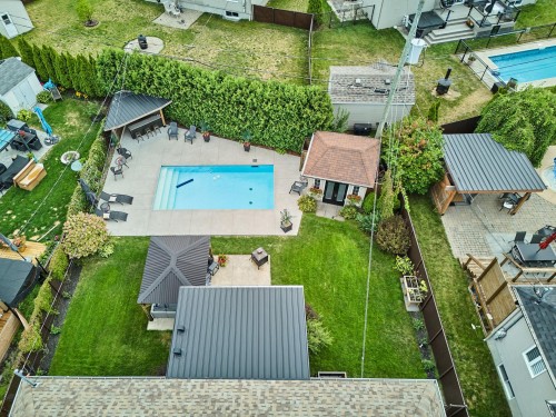 Cour - 21 Rue Des Catalpas, Saint-Philippe, QC - Outdoor With In Ground Pool
