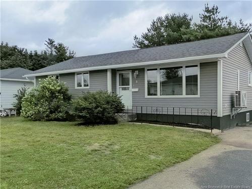 8 Bramalea St, Miramichi, NB 