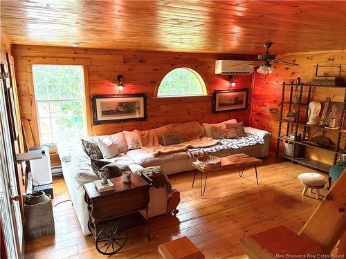 34 Tower Rd, Havelock, NB 