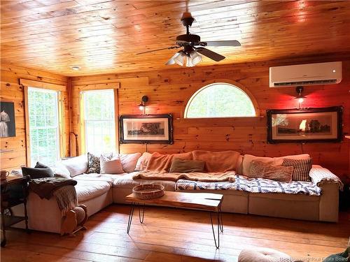 34 Tower Rd, Havelock, NB 