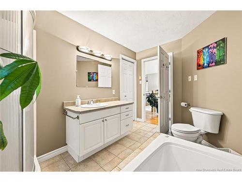 11 Marin St, Dieppe, NB 