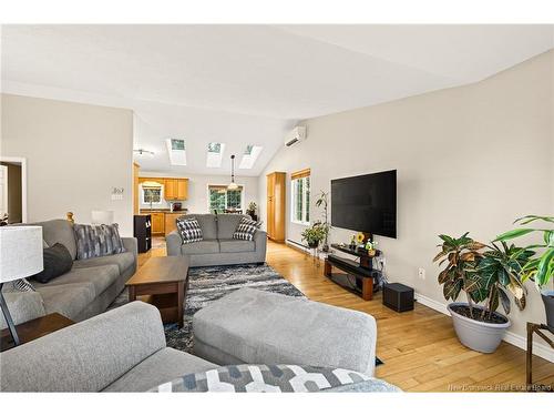 11 Marin St, Dieppe, NB 