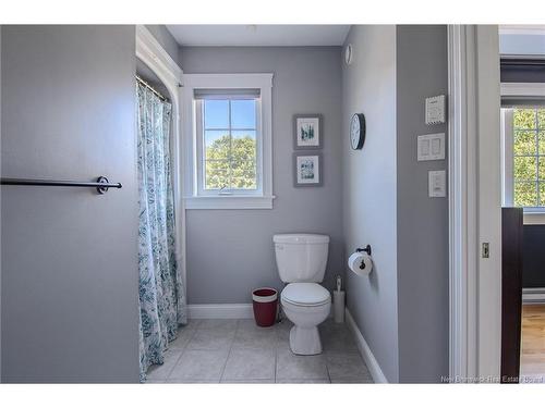 76 Hazelton Dr, Quispamsis, NB 
