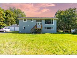 214 Hammond River RD  Quispamsis, NB E2G 1G4