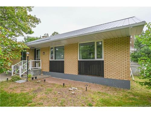 163 Des Peupliers St, Shippagan, NB 
