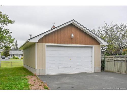 163 Des Peupliers St, Shippagan, NB 