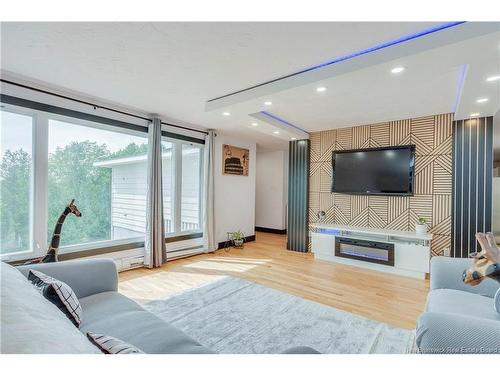 96 Old Coach Rd, Quispamsis, NB 