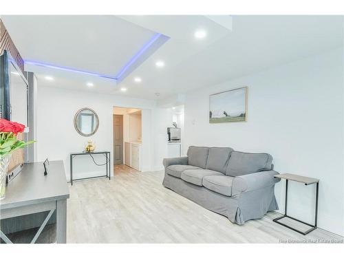 96 Old Coach Rd, Quispamsis, NB 
